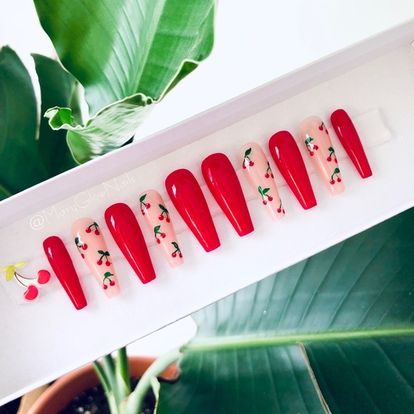 maryglownails Accessories - “CHERRY-PICKING” Press-On Nails